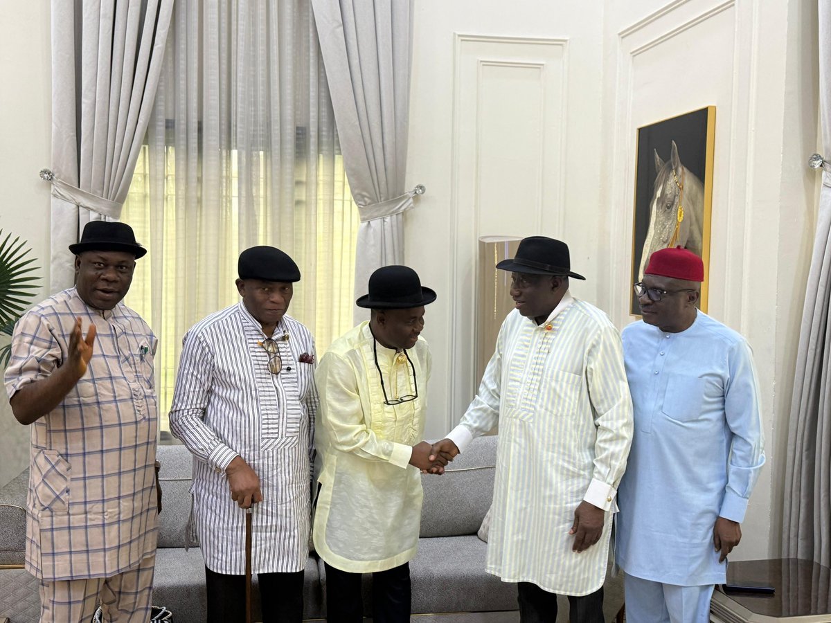 Goodluck E. Jonathan tweet media