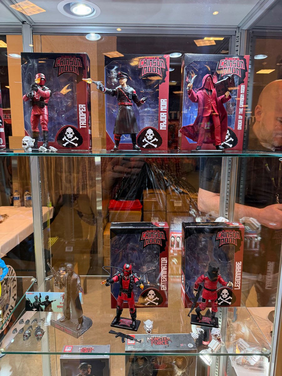 A look at some stuff on display from Big Bad Workshop at Zolocon.