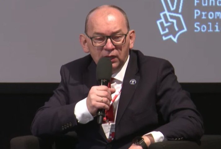 Piotr Duda tweet media