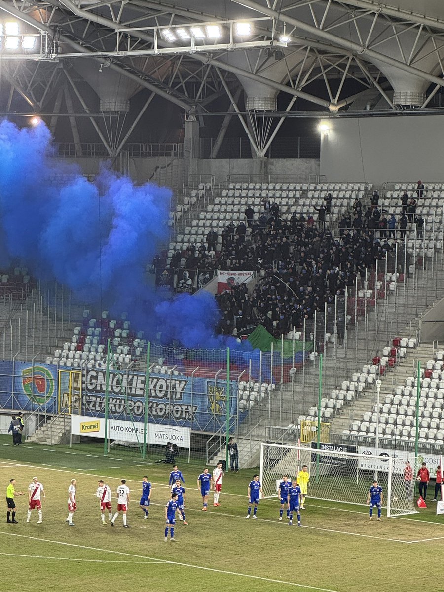 Kibice gości  #ŁKSMIE