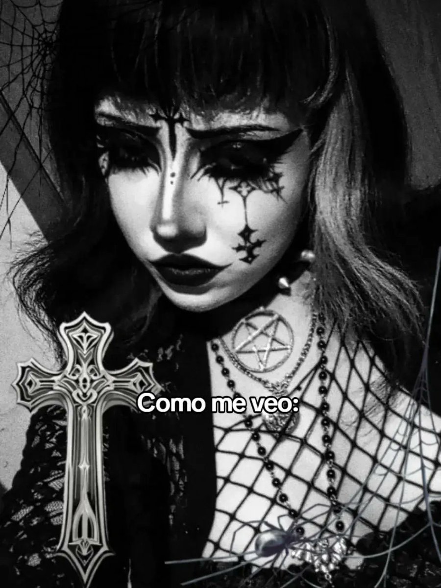 ItsMariamne's tweet photo. My looks Vs my handwriting and art style
Tiktok: itsmariamne 
#goth #gothic #gothtwt https://t.co/cHivGAcXqZ