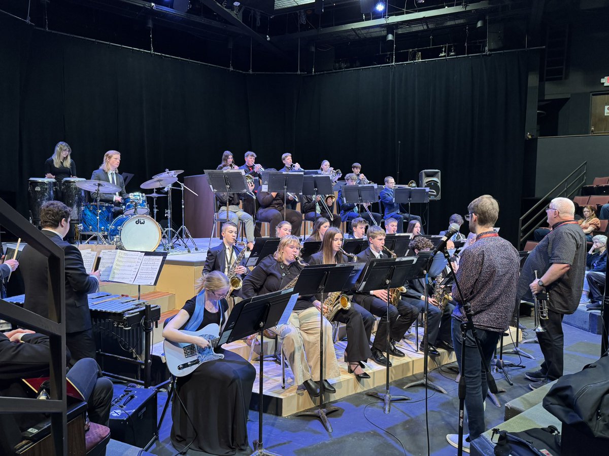 Xavier Bands tweet media