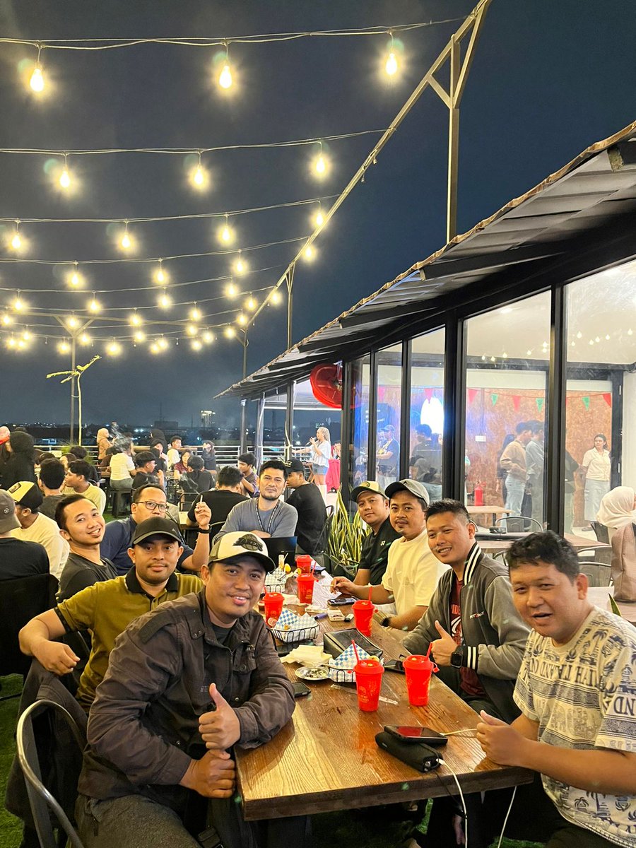 metzhidayat's tweet photo. Mau GK mau, dan suka GK suka, semua akaan,,,,,,,, hahahah hihihi https://t.co/jIHa3xtUcp