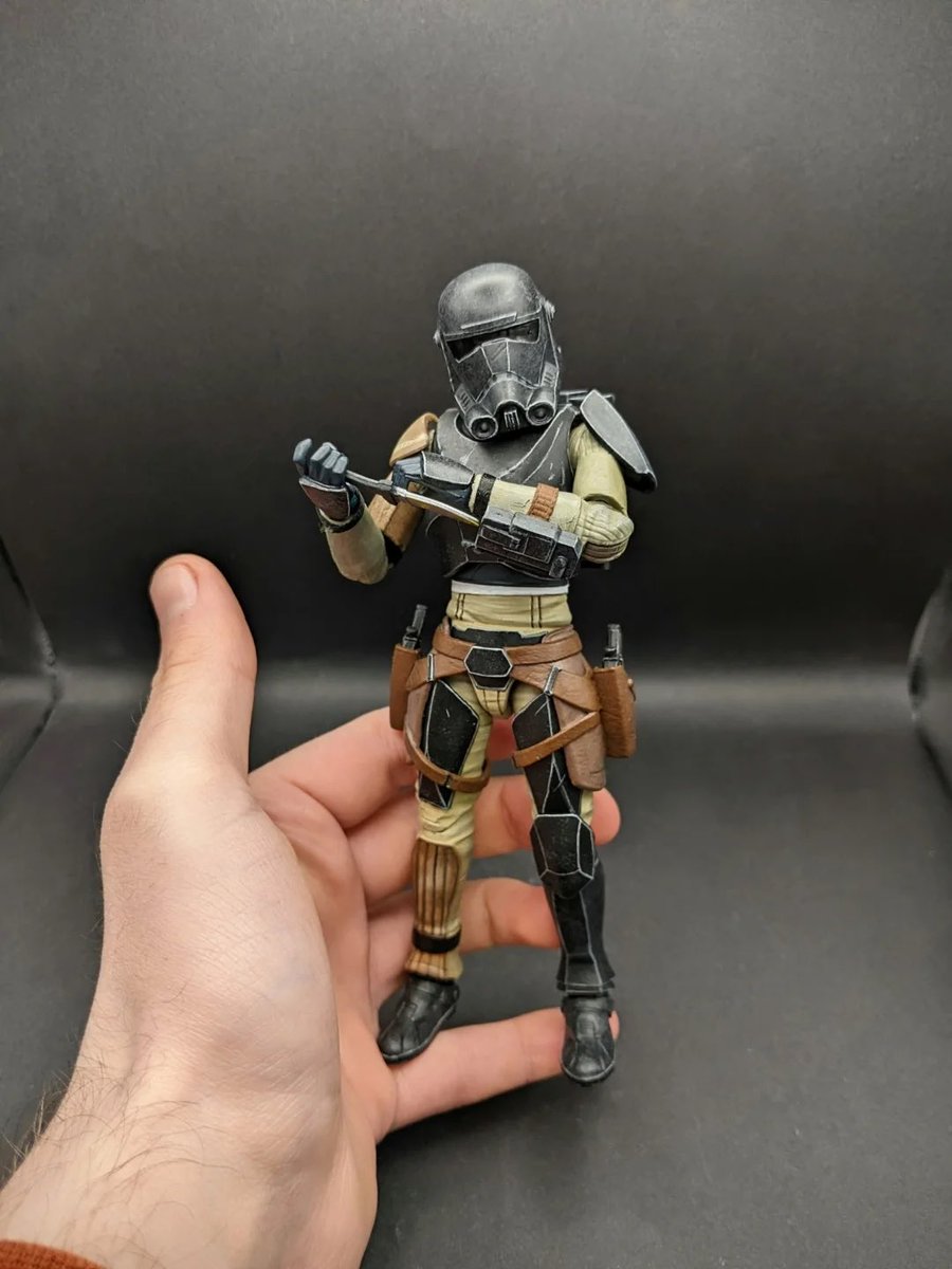 JediCollecting's tweet image. Hunter (S3 Stealth Armour) by @bebb.art!

#StarWars #TheBadBatch #Hunter