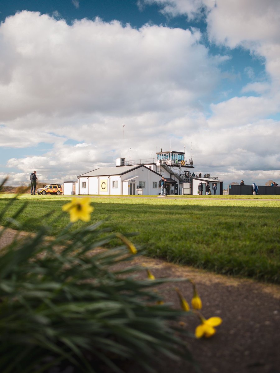 Wolverhampton Halfpenny Green Airport tweet media