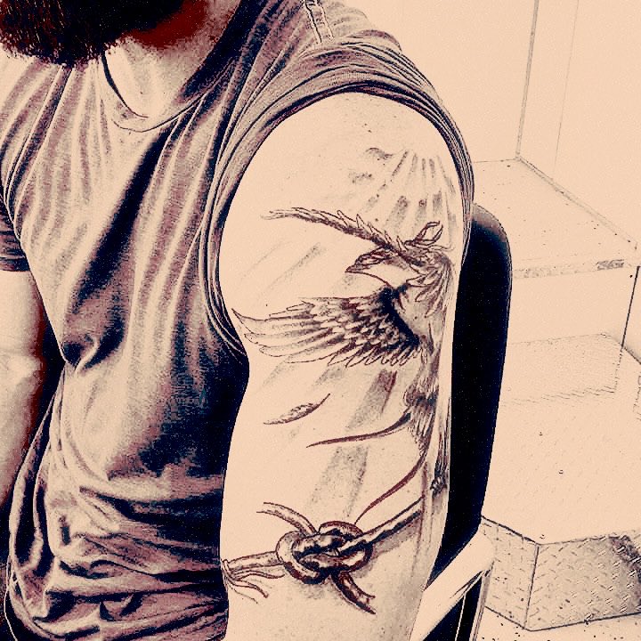  P͟UNCH DRUNK. tweet media