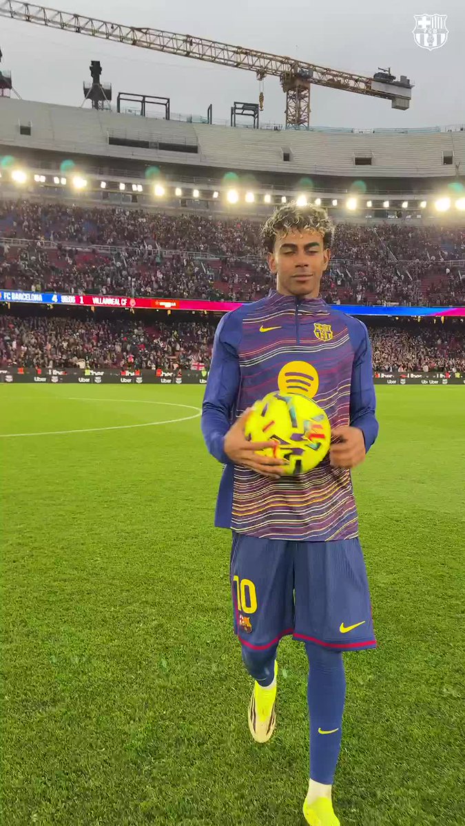 Tu l'as bien mérité, Lamine Yamal. Le ballon part à la maison ⚽️🏡