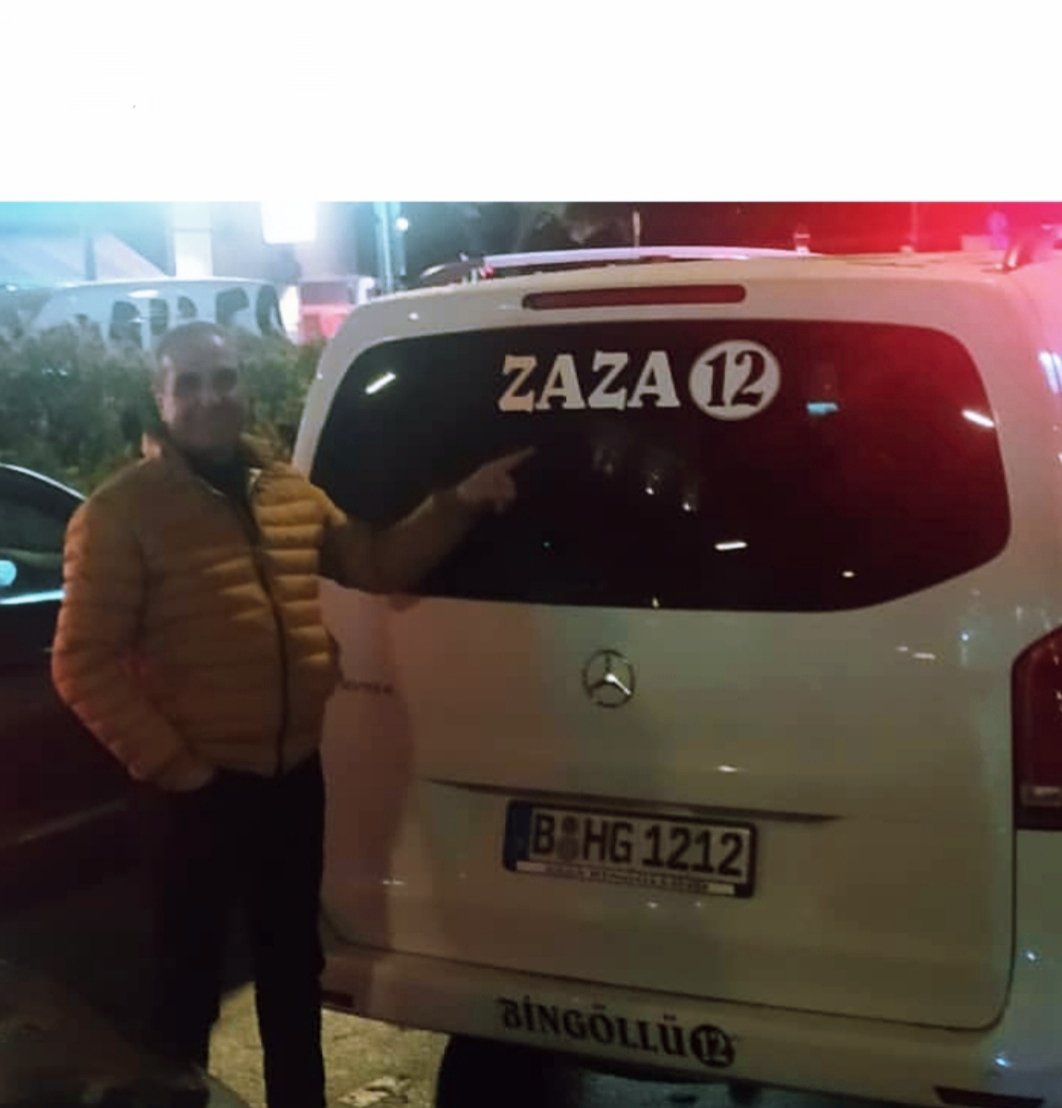 Almanya Berlin'de tesadüfen denk geldiğim Bingöllü hemşehrim.🙏🙏