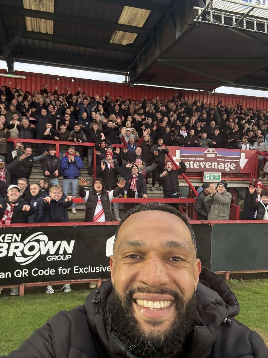 Stevenage FC No Context tweet media