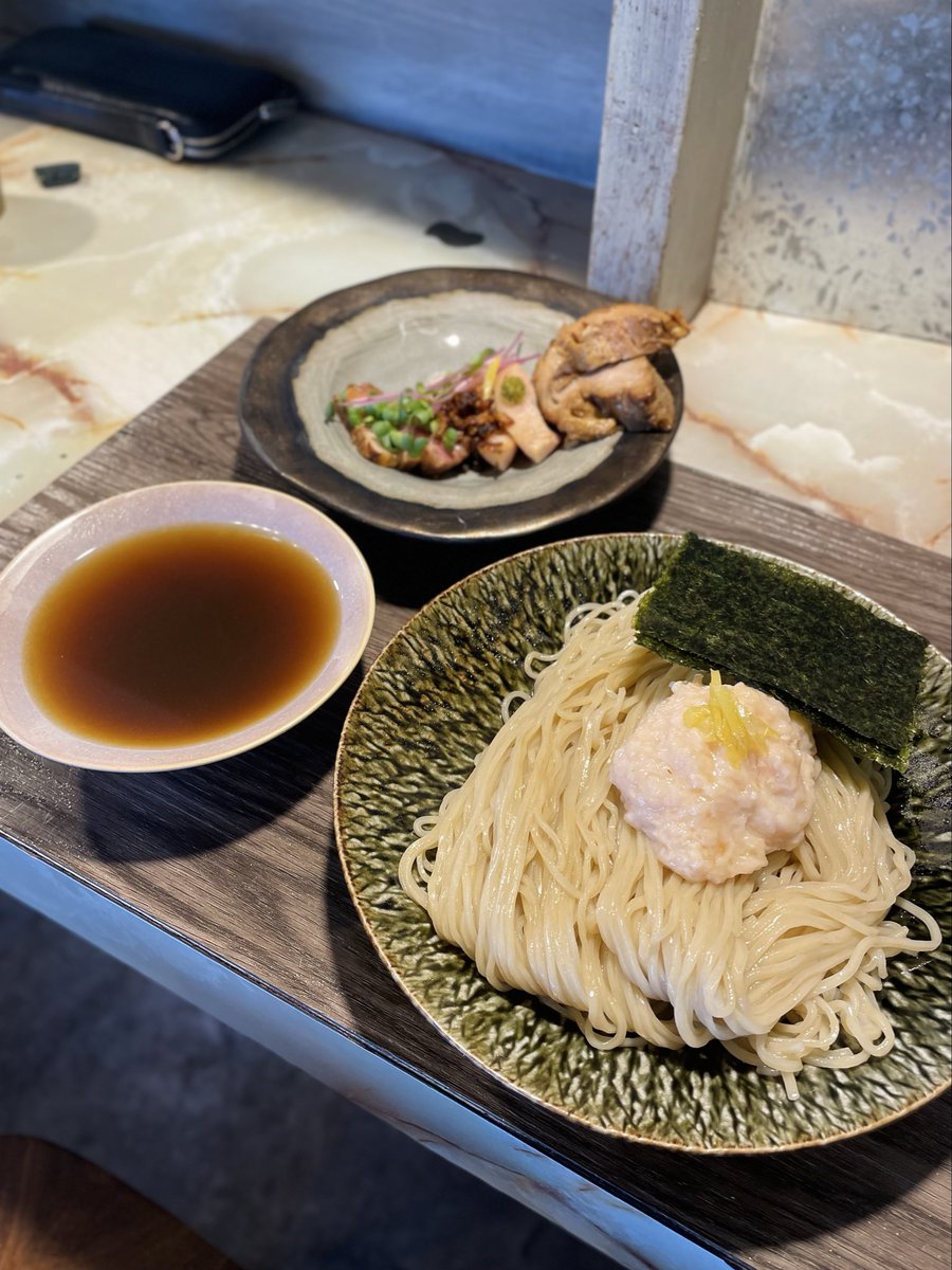 improvramen's tweet photo. 【2026年3月のカレンダー】
今月も最大限自己主張しながら全ラーメンを育て、皆様のHPMPを全回復させていきたいと思います。

書いてあるやつ以外にも閃きで色々💡
暖かい日にはつけ麺も解き放ちます。

全営業日DM予約可能。
直接ご来店も大歓迎です🍜 https://t.co/L3YucaCYYc