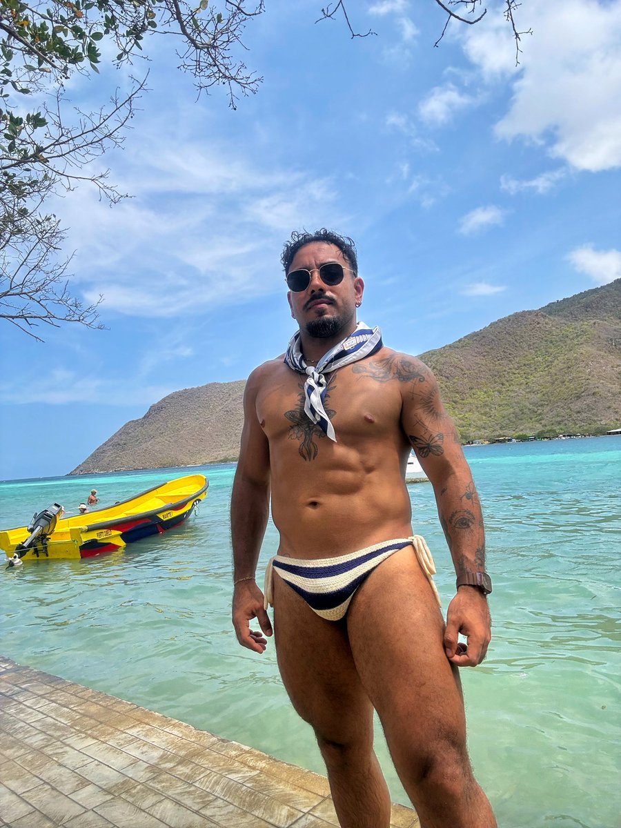 CsarSto's tweet photo. Cuando se supera la primera vez en La Ciénaga?💗🌴☀️🌊 https://t.co/e01RjsRipb
