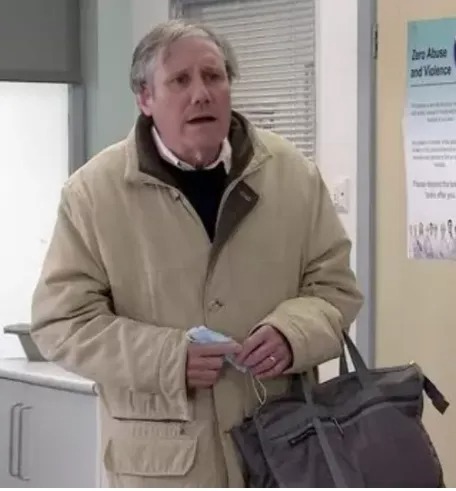 Keir Starmer turns up for the COBRA meeting....