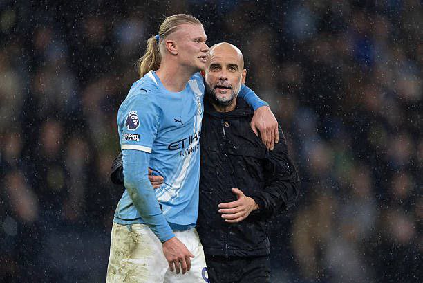 🚨🚨🗣 بيب عن غياب هالاند:

 "قبل يومين، عانى من بعض المشاكل في اللحظة الأخيرة من التدريبات، إصابته بسيطة وليست مقلقة، لكنه غير جاهز اليوم."