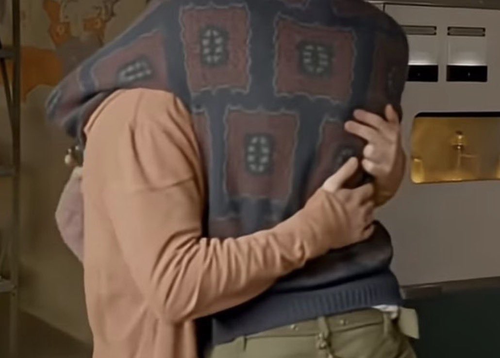 #SizeDifferenceSaturday