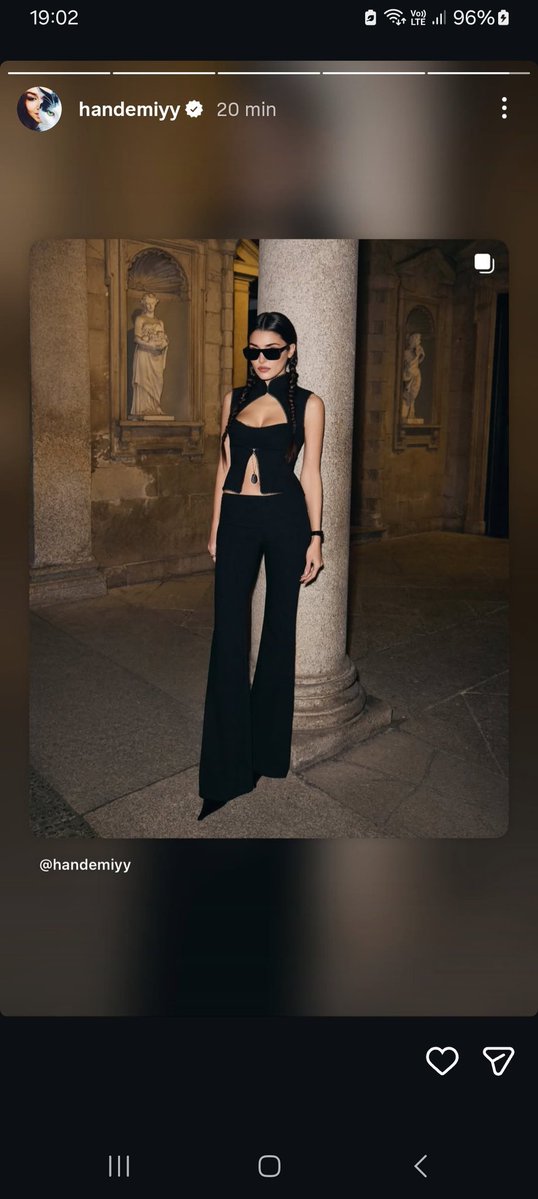 Beautiful Woman👍💫 <a href="/Handemiyy/">sekerparehande</a> 🕶