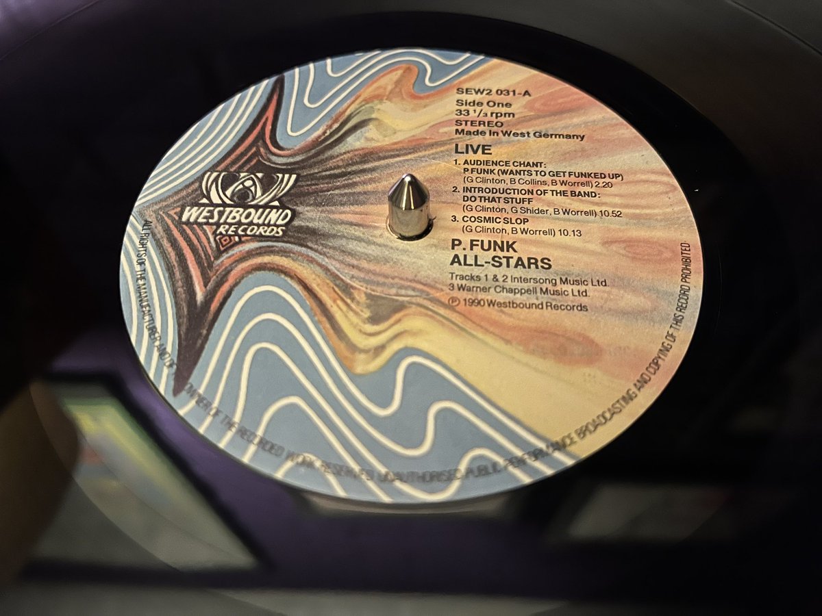 DonQuichotte69's tweet photo. #plaatvandedag P-funk All-stars - Live at the Beverly Theater in Hollywood (1990) #nowspinningonvinyl #pfunk #vinylcollecting https://t.co/O655LhbP0U