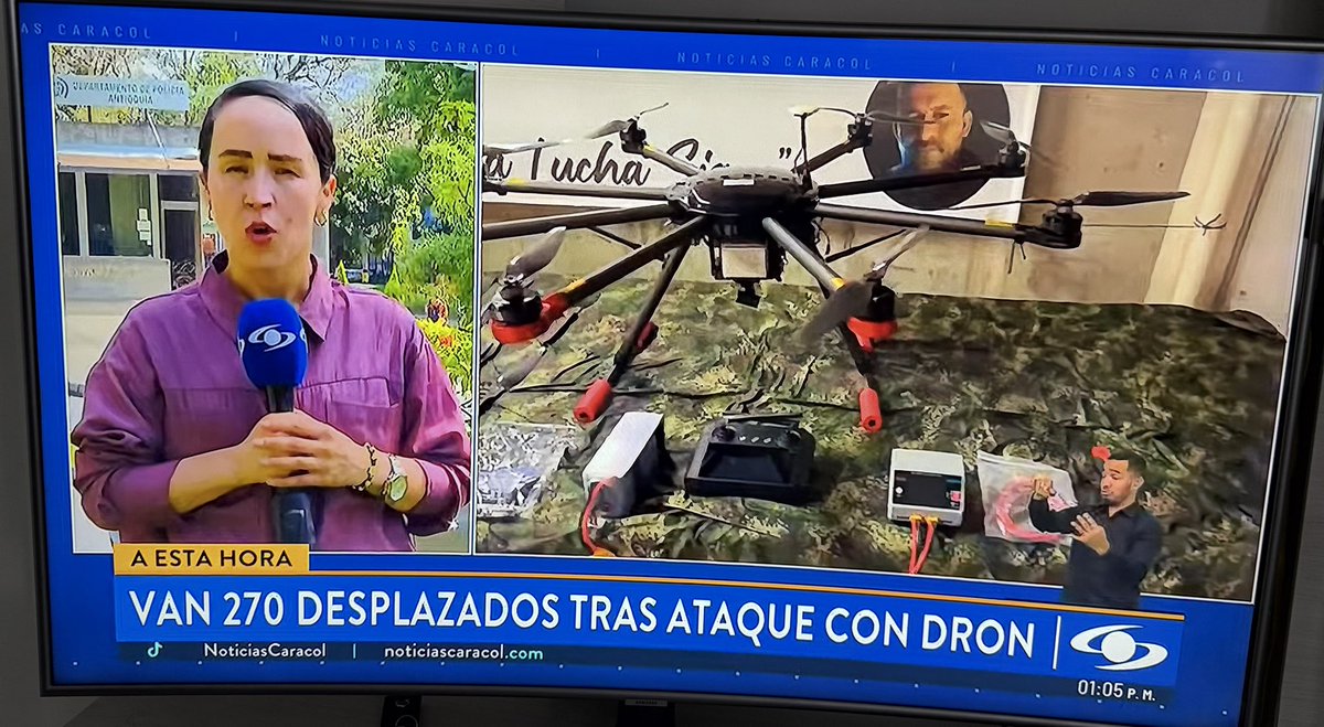 <a href="/Libre_Oposicion/">Libre Oposición</a> <a href="/julianchuk/">Julian Uribe, Eng. ∞ Own Startup does cool stuff</a> Y MIENTRAS TANTO