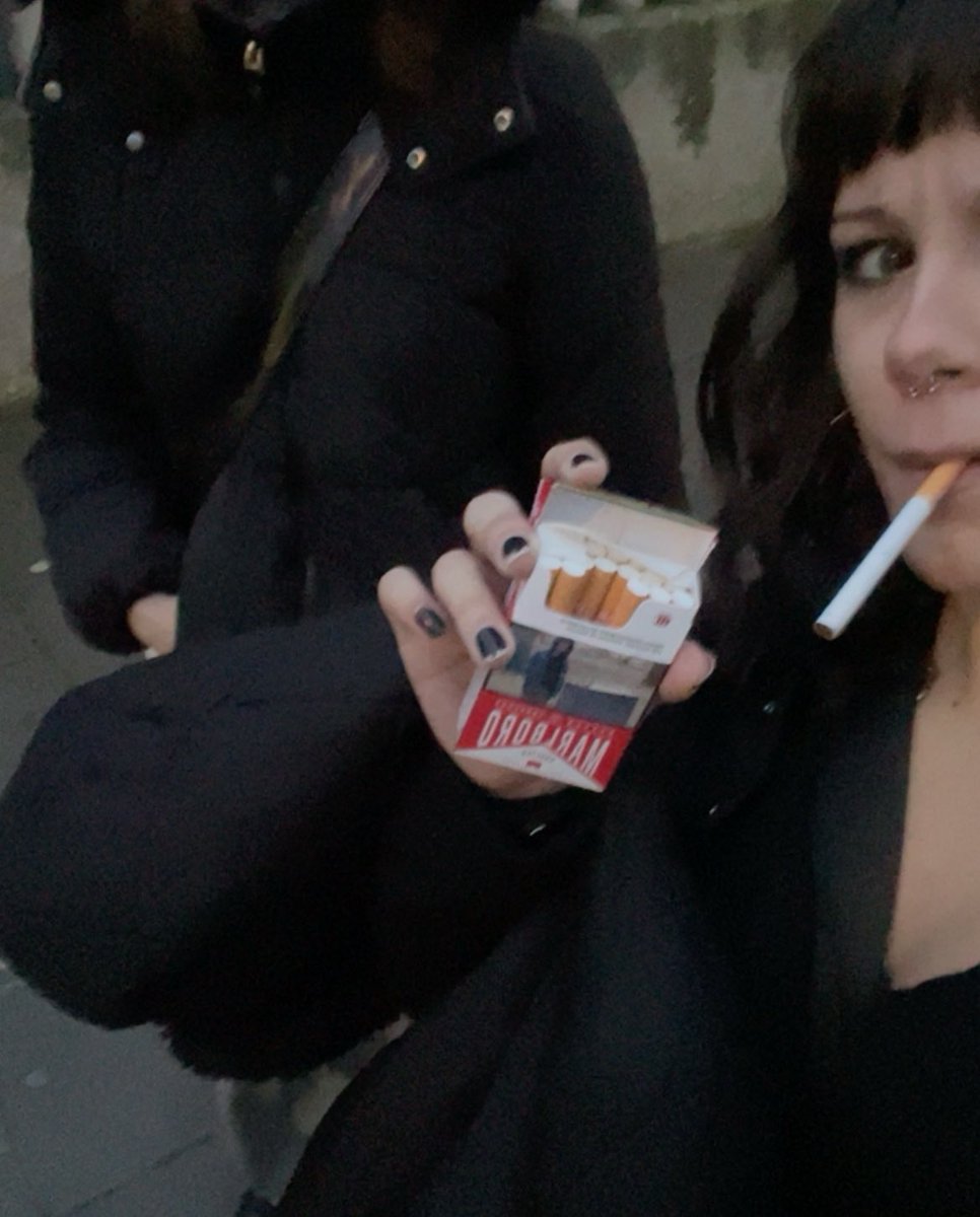 ayer me encontré una cajeta llena en la calle, ayer también me la terminé 💔