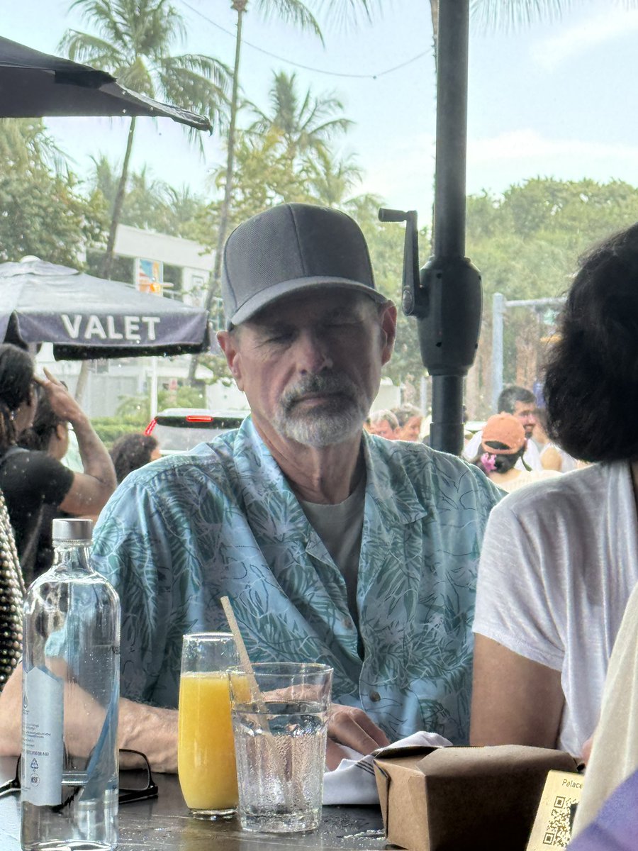 Seeking Alpha Pod tweet media