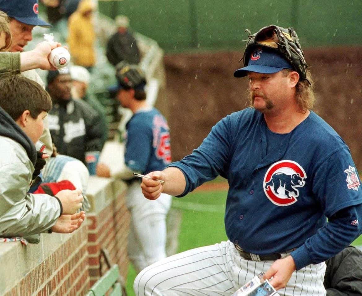 #BVBxBAY 
Quem fez o gol do <a href="/BVBjpn/">Borussia Dortmund</a> <a href="/MLB/">MLB</a> 
🤣🤣🔝