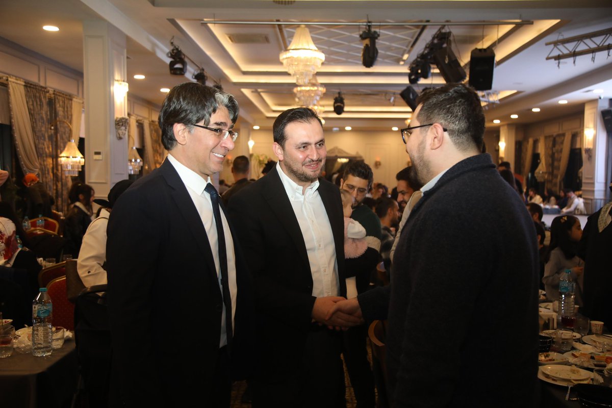 isselmanoglu23's tweet photo. 23.Bölge Elazığ Eczacı Odamızın düzenlediği iftar programında meslektaşlarımızla Ramazan’ın bereketini paylaştık.

Bu güzel buluşmaya katkı sunan Oda yönetimimize teşekkür ediyor; içten muhabbetleri ve sıcak karşılamalarıyla bizleri mutlu eden tüm meslektaşlarımıza şükranlarımı sunuyorum.

@Akparti 
@abuyukgumus