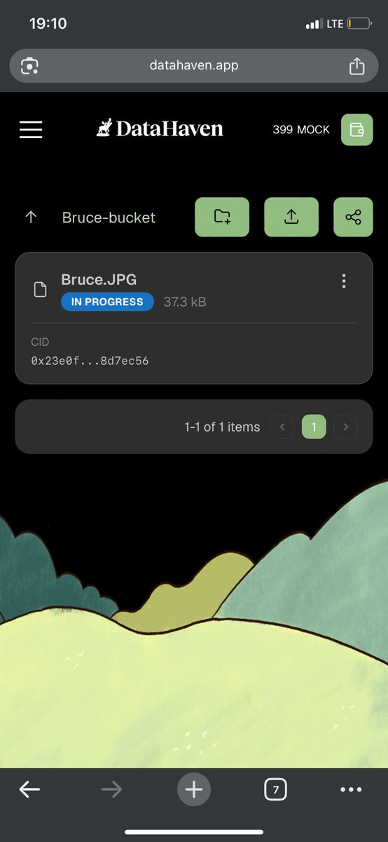 Just uploaded my VERY FIRST file to the <a href="/DataHaven_xyz/">DataHaven 🫎</a> Testnet and I'm buzzing!!! 🚀🔥  
Seeing my document successfully stored and pinned on the decentralized network feels unreal this is what the future of data looks like.  
Super clean interface and actual permanence on chain.