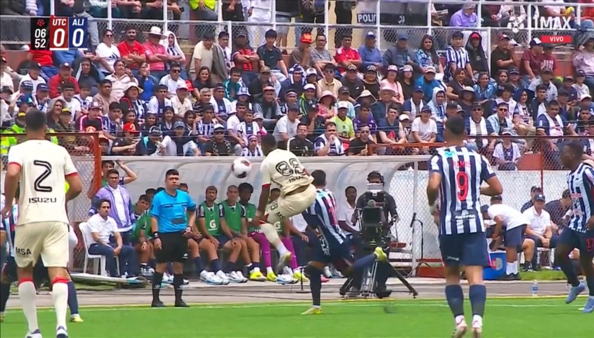 Fanáticos del Fútbol - Perú tweet media