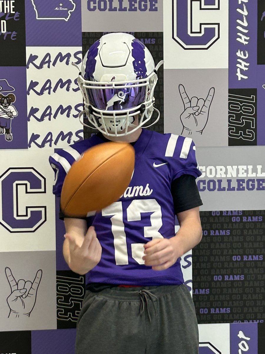 steubs13 tweet media