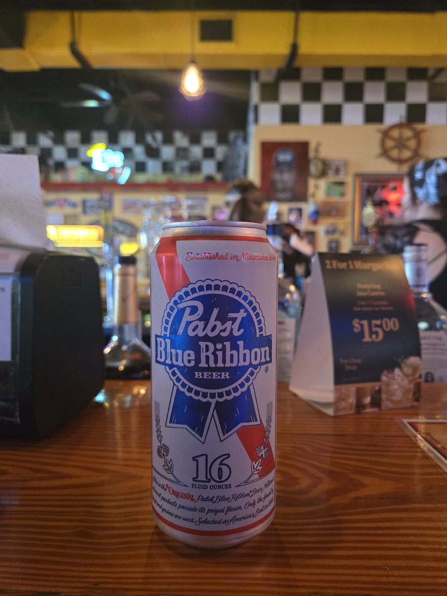 Street Glide tweet media