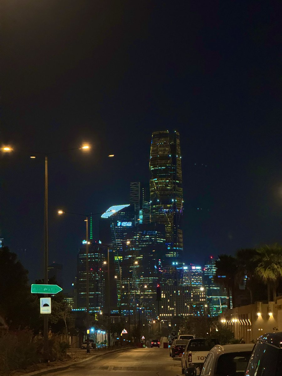 سطام tweet media