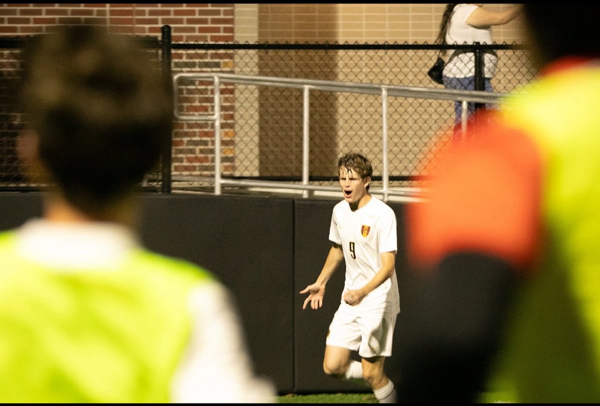 SCHSMensSoccer's tweet photo. FINAL! Your Bulldogs secure a point on the road with a 1-1 draw, and for the First time in Program History have clinched a District Title! The atmosphere and support was unbelievable all night. #PACK 

JVM 1-1 
JVG 3-1 

Huge S/O to @summer_creek_stuco for the awesome sign!🫶🏼 https://t.co/yypMx2mxrE