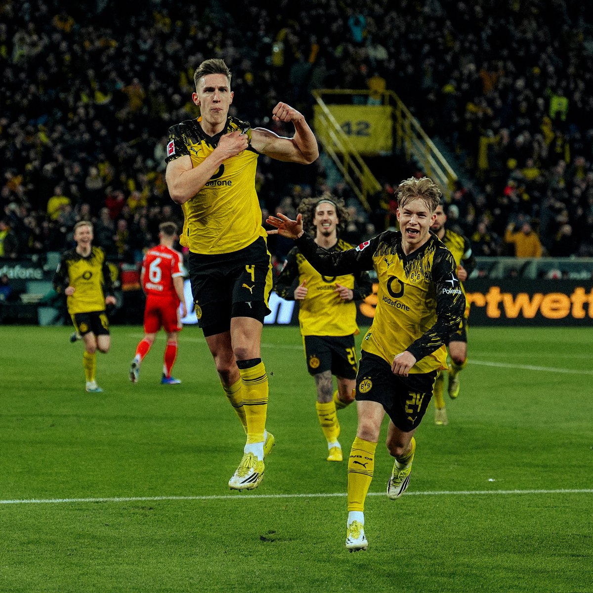 Borussia Dortmund English tweet media