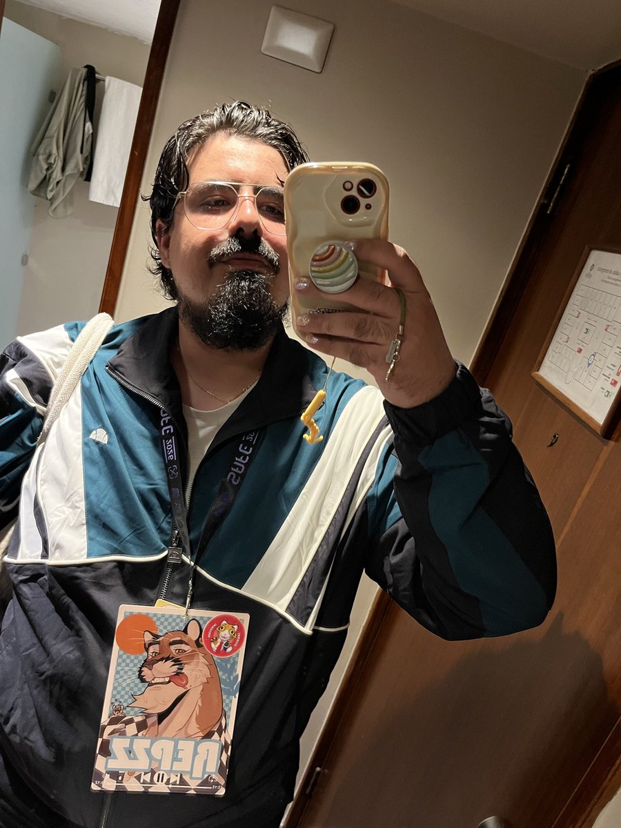 Socially hung Puma 🍑 🔜 SAFE 🇨🇱 tweet media