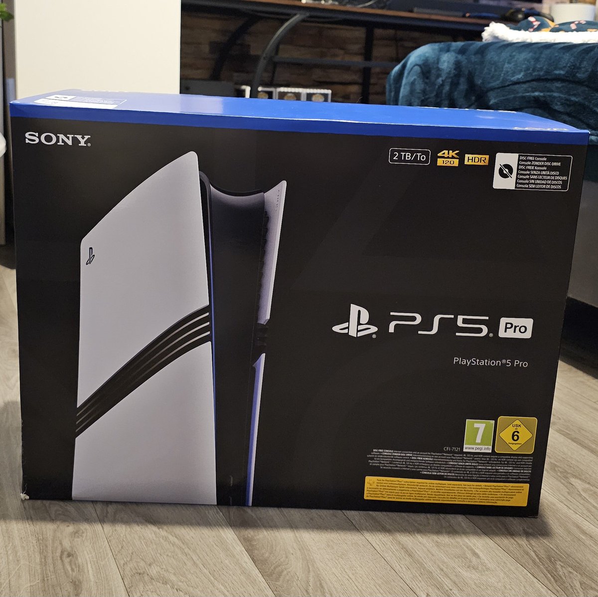 Yrithyll 📚🎮🎬 tweet media