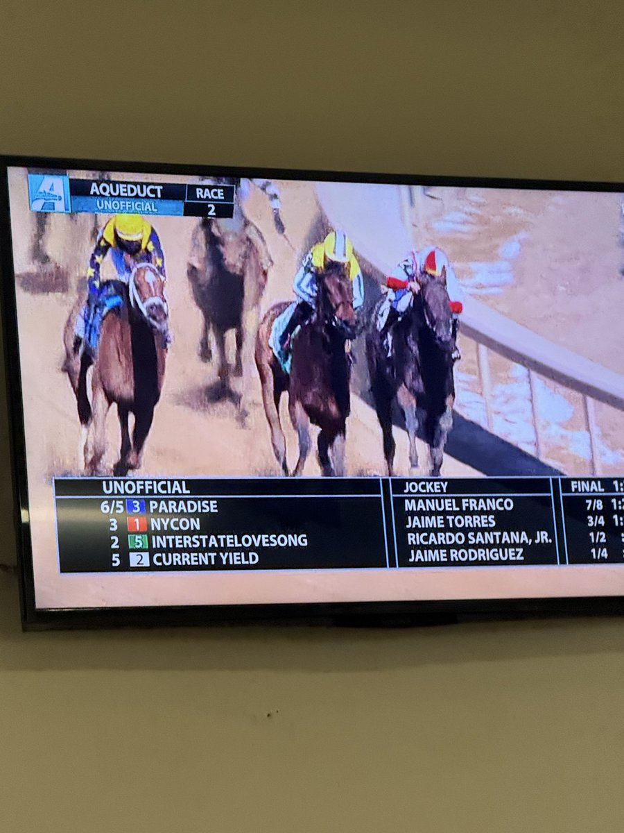 Domsavides's tweet photo. Wowowow ! Congrats @LNJFoxwoods and Paradise !! So cool @jockeyfranco won on her mom and now this!! I got goosebumps in places I didn’t know
Existed lol https://t.co/izFHr46NlV
