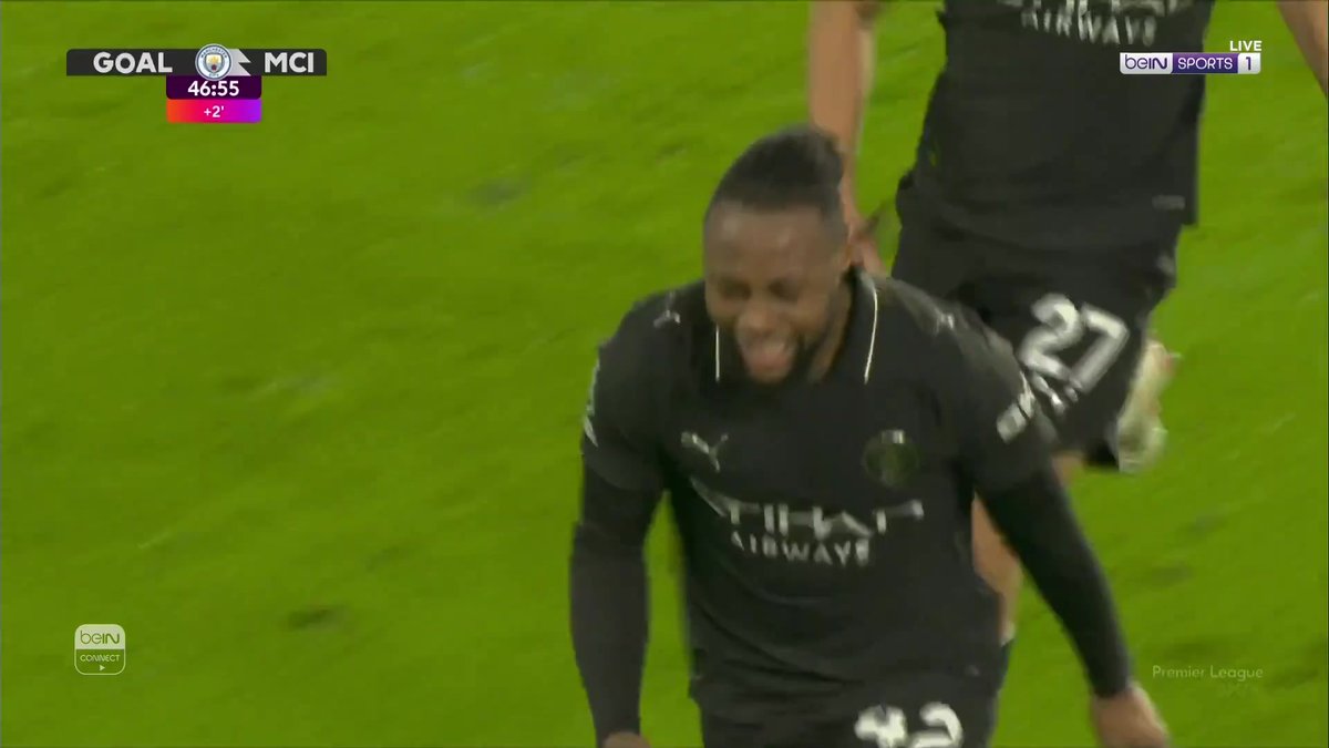 مانشستر سيتي يتجاوز عقبة ليدز بهدف وحيد من توقيع الغاني أنطوان سيمينيو في الدقيقة 45+2، ويرفع رصيده إلى 59 نقطة خلف آرسنال المتصدر (61 نقطة) في صراع قمة الدوري الإنجليزي الممتاز 