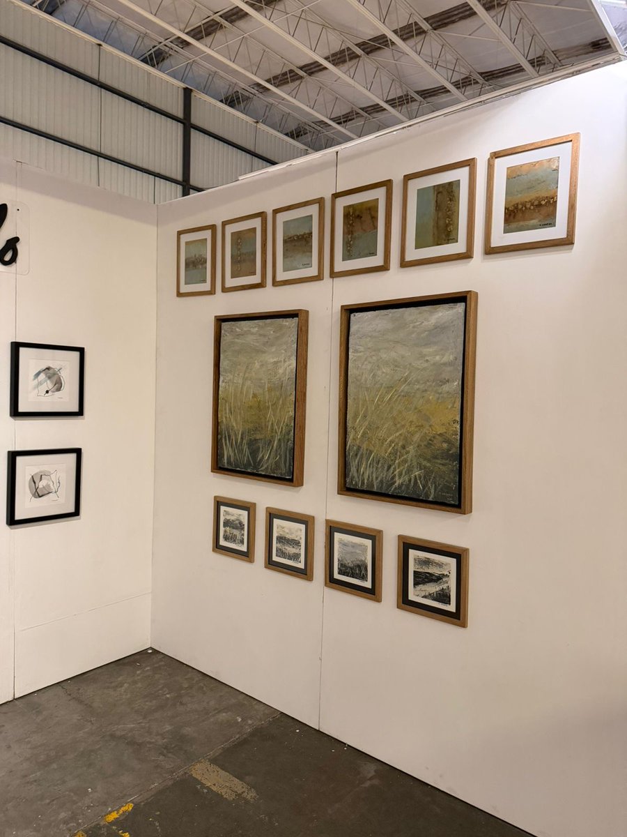 ArteArnedo's tweet photo. 📷 Ya estamos en #ArtFest en Querétaro📷

Así arrancamos esta edición, compartiendo arte, nuevas propuestas y encuentros increíbles con el público. Muy feliz de presentar mi obra y formar parte de esta experiencia.

Si estás aquí, ven a visitarme. 📷

#CristinaArnedo #ArtFest https://t.co/P126lWCsYw