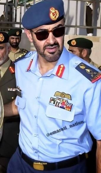 القائد الأعلى للقوات المسلحة الإماراتية 🇦🇪