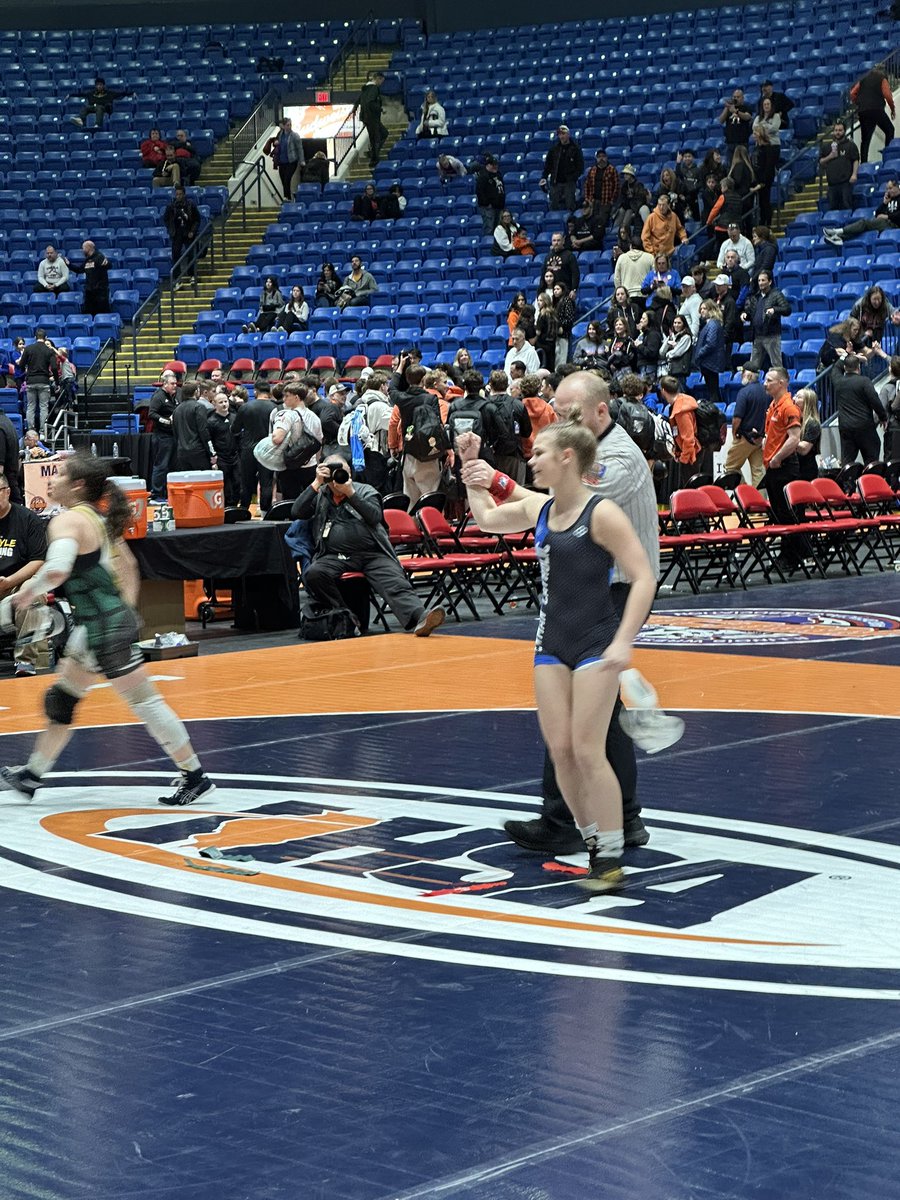 IHSA Girls State Newman’s Blair Grennan avenges a loss from yesterday with a dominant performance and first period pinfall to win the 3rd Place finals match!