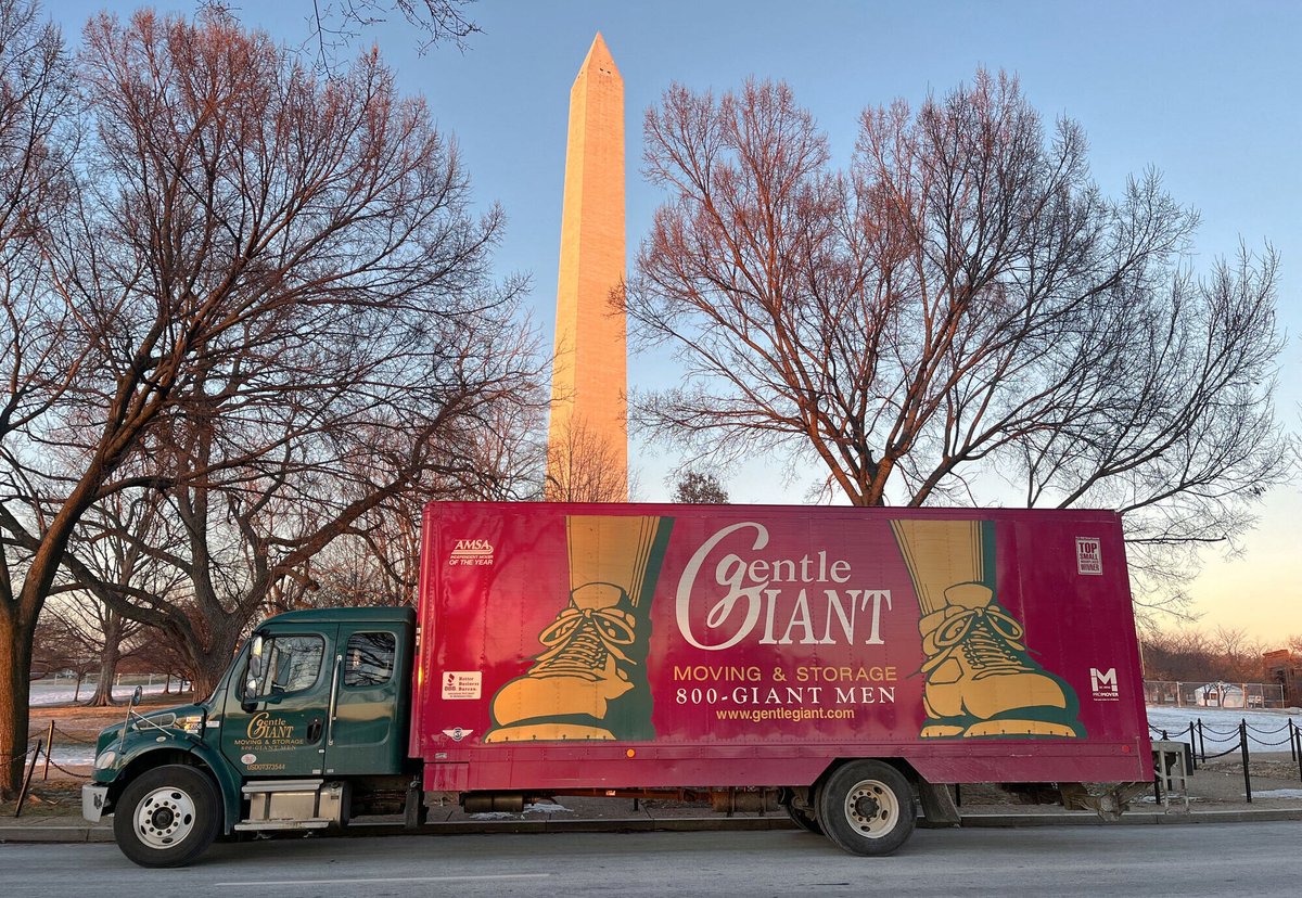 StayAttache's tweet image. Relocating to Washington, DC? Get set up fast with official resources for licenses, utilities, schools, transit &amp;amp; more. 

Start here: 👉 ow.ly/mRLm50YjEFk 

#MoveToDC #RelocationGuide