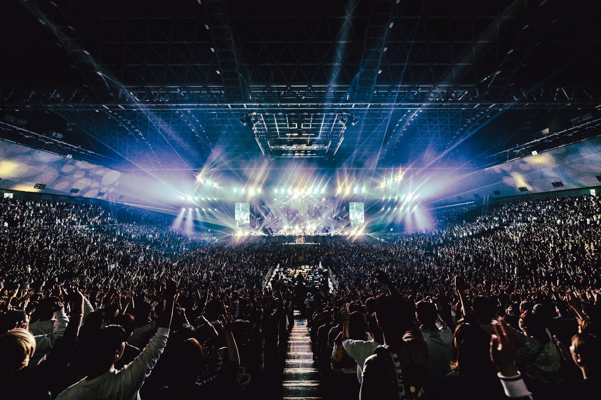 super_beaver's tweet photo. 【#SUPERBEAVER 】

都会のラクダ TOUR 2026
〜ラクダトゥインクルー〜

福岡マリンメッセ A館 -Day1-

初の福岡アリーナ公演！
素晴らしい光景をありがとうございました！

あなたのおかげです！
またお会いしましょう！
ありがとうございました！！

photos by @nekozephoto https://t.co/pus47QEhS8