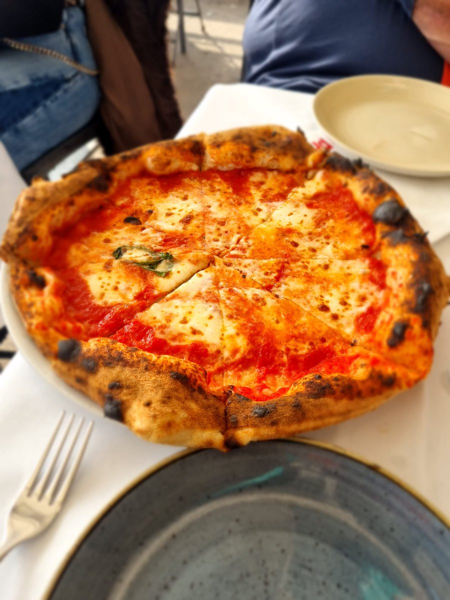 Liz Hoefsmit 🇮🇪🇾🇪🇪🇺🛫 tweet media