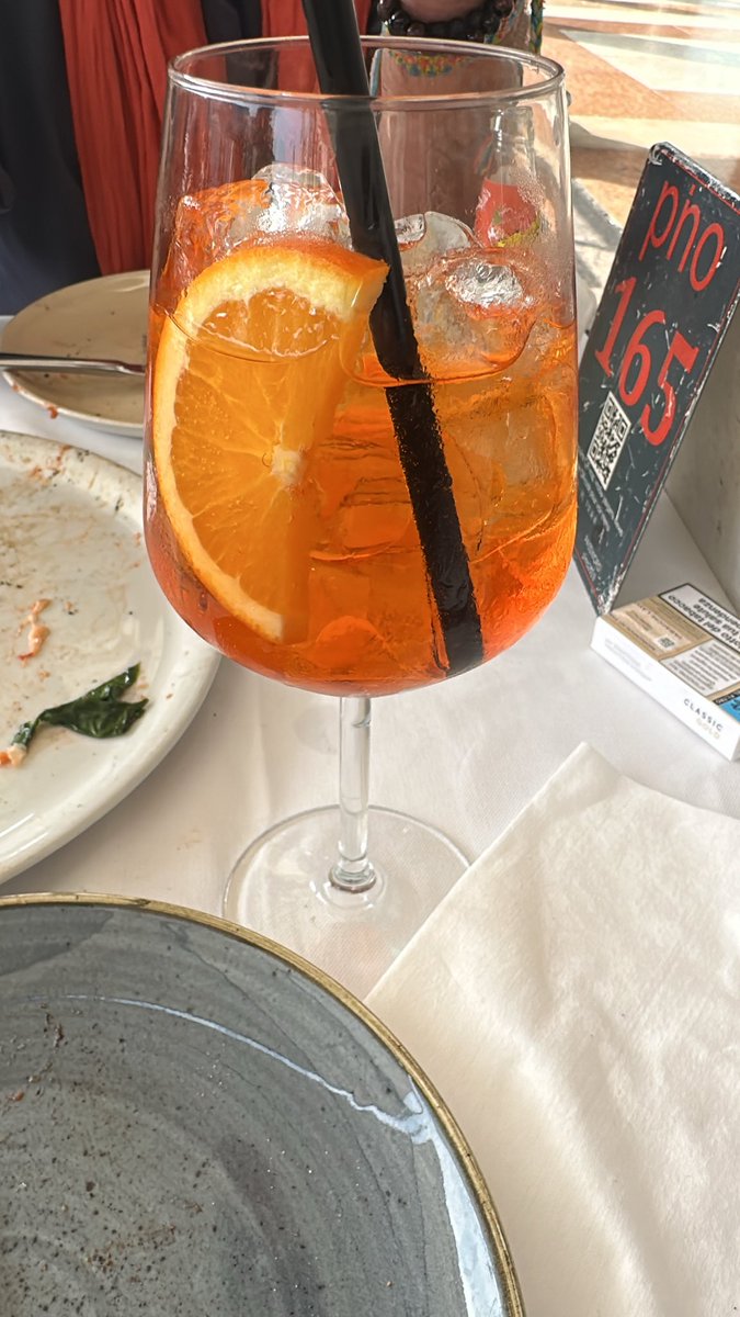 Liz Hoefsmit 🇮🇪🇾🇪🇪🇺🛫 tweet media