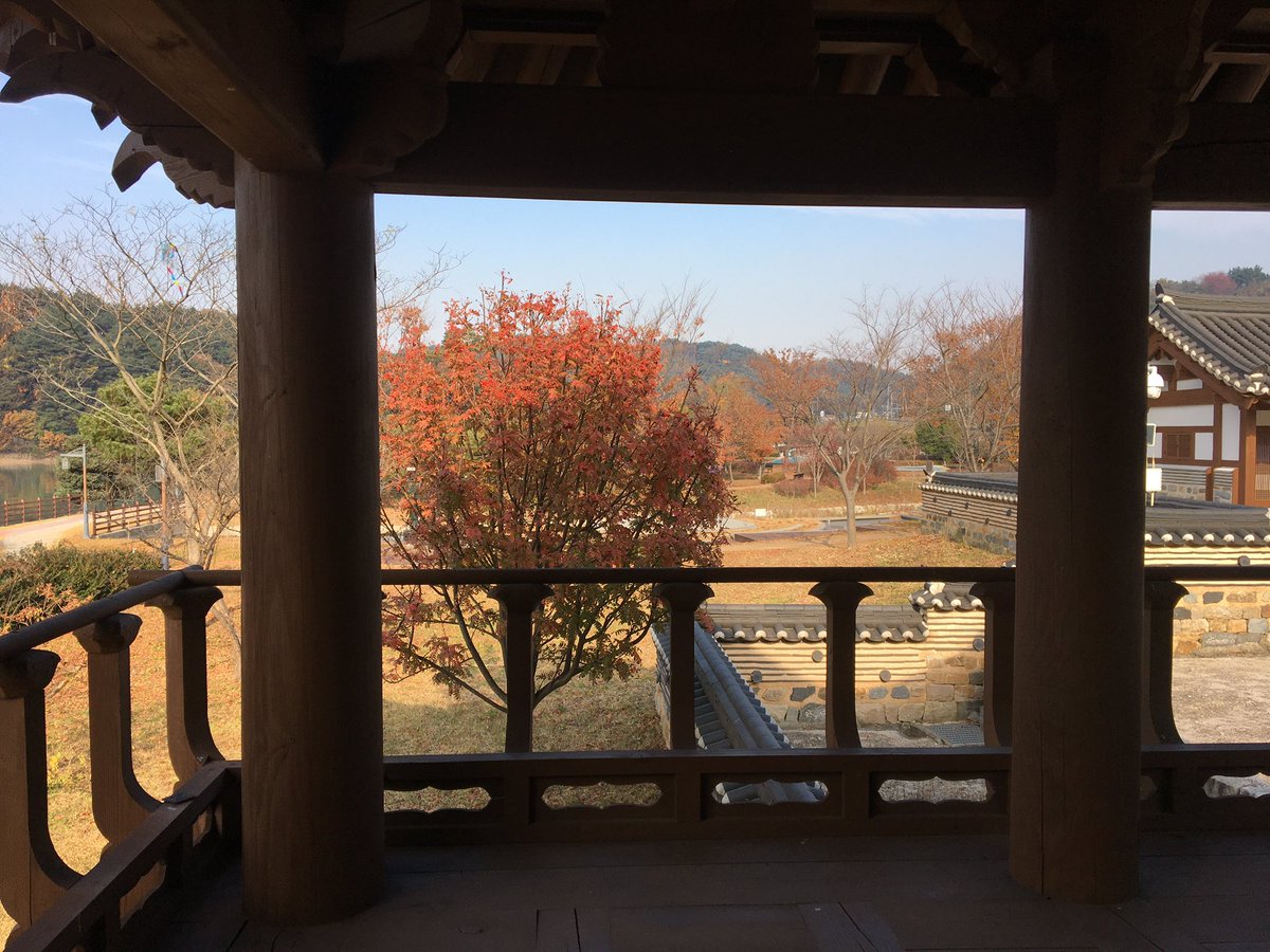 1nng_'s tweet photo. 인구감소지역 여행하면 지원금 준다는데 남해 추천합니당 🌊  고즈넉하니 너무 좋은 곳이에요 https://t.co/lur1iobGjX