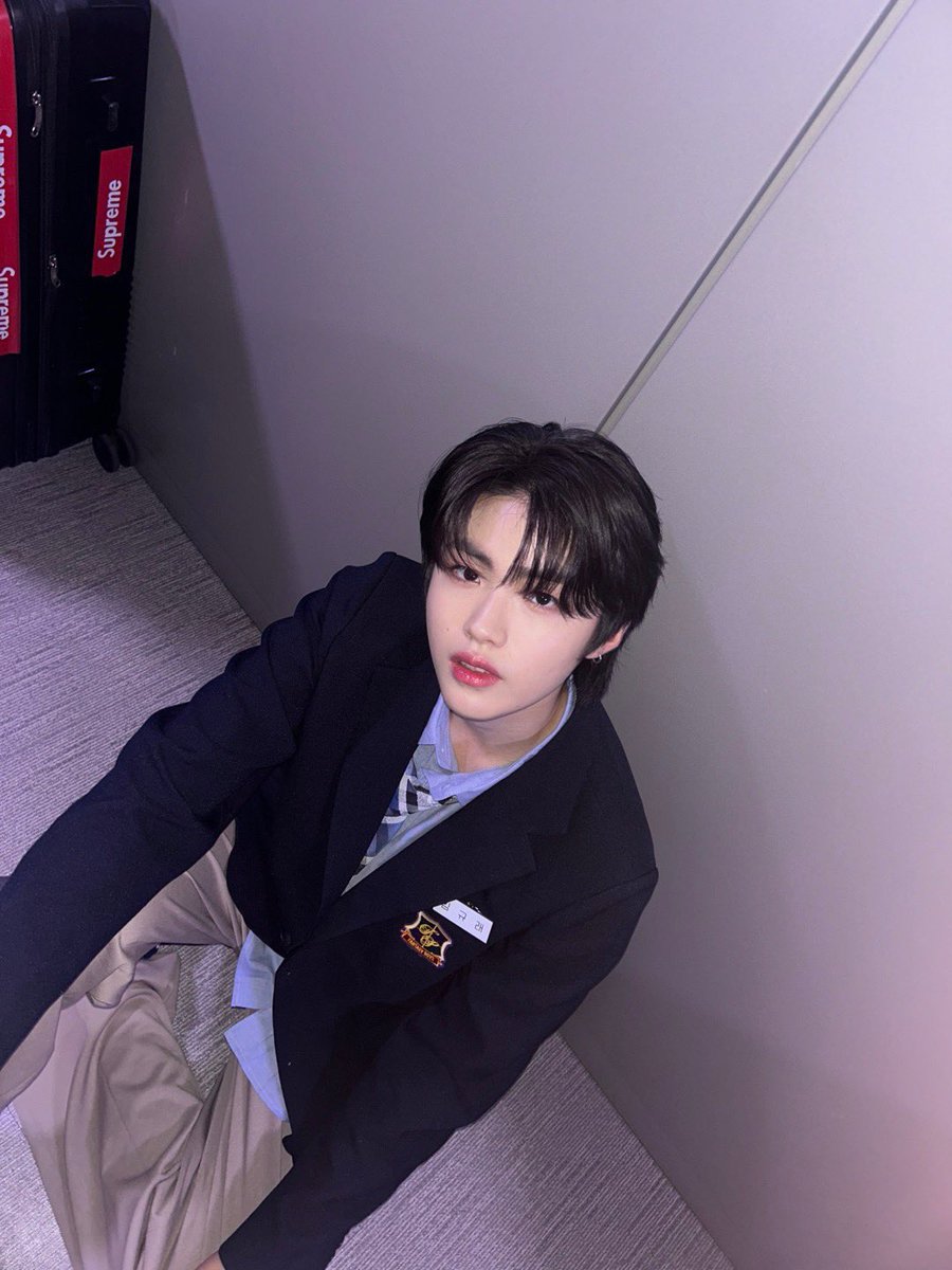 Gyu tweet media