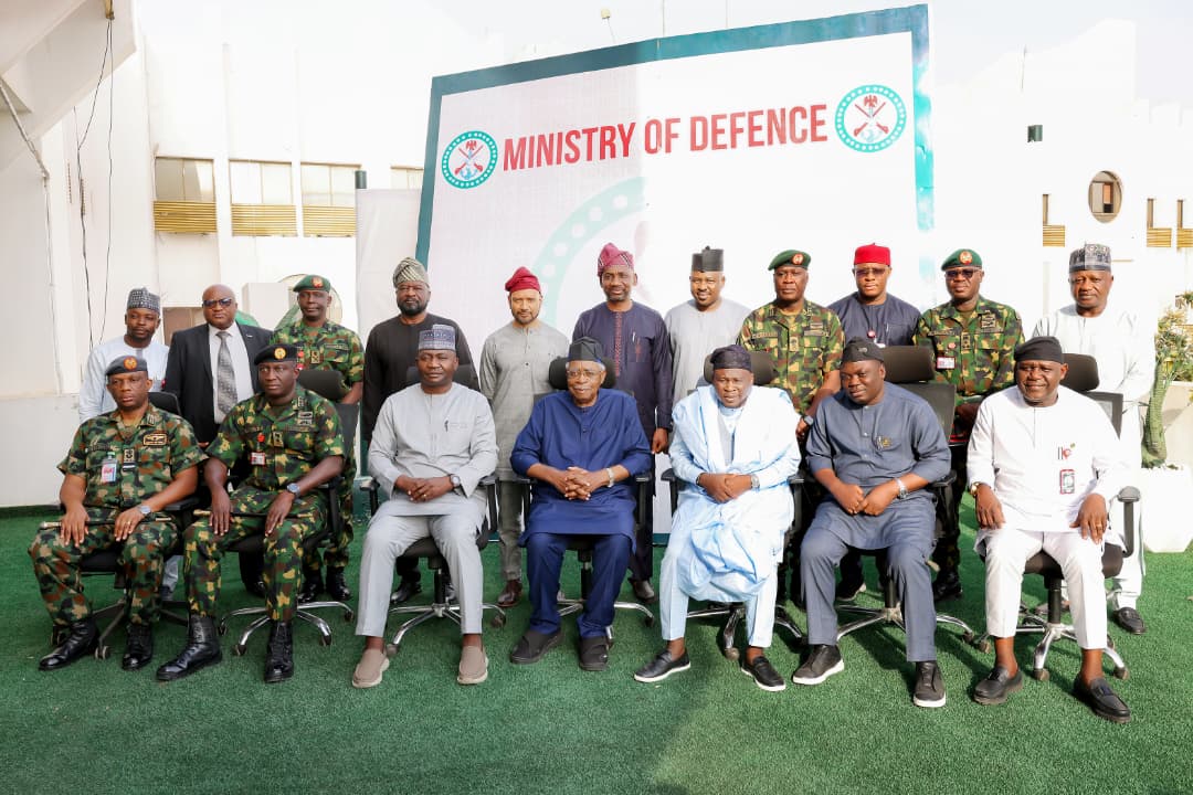 📢 📢

Kefas, Fintiri, TY Danjuma Meet Defence Minister To Strengthen Security Collaboration - 

Read Here: thecabal.ng/kefas-fintiri-…