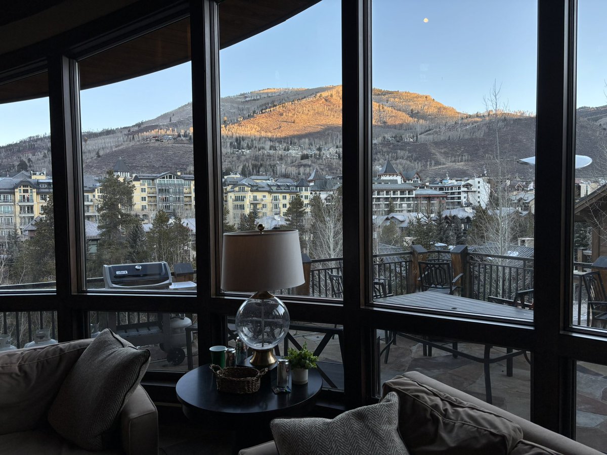 Nick Wojcicki tweet media