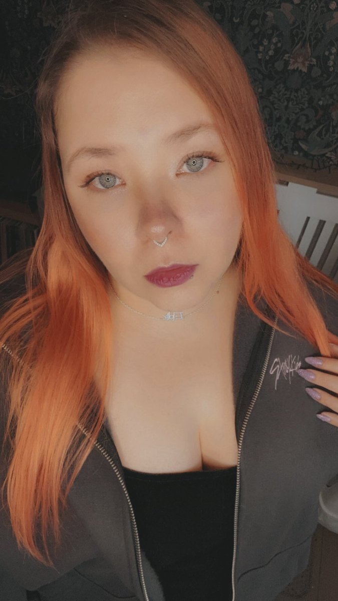 ๐๐ถ๐ซ๐ฒ ๐ค๐ก tweet media