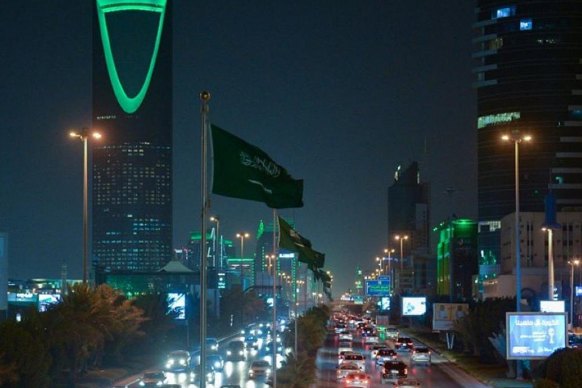 gorgeous4ew's tweet photo. ﴿ رَبِّ اجْعَلْ هَٰذَا الْبَلَدَ آمِنًا ﴾ ♥️🇸🇦 

اللهم احفظ بلادنا من كل سوءٍ ومكروه، وأدِم عليها نعمة الأمن والامان والاستقرار. https://t.co/vnxp4H4hFS