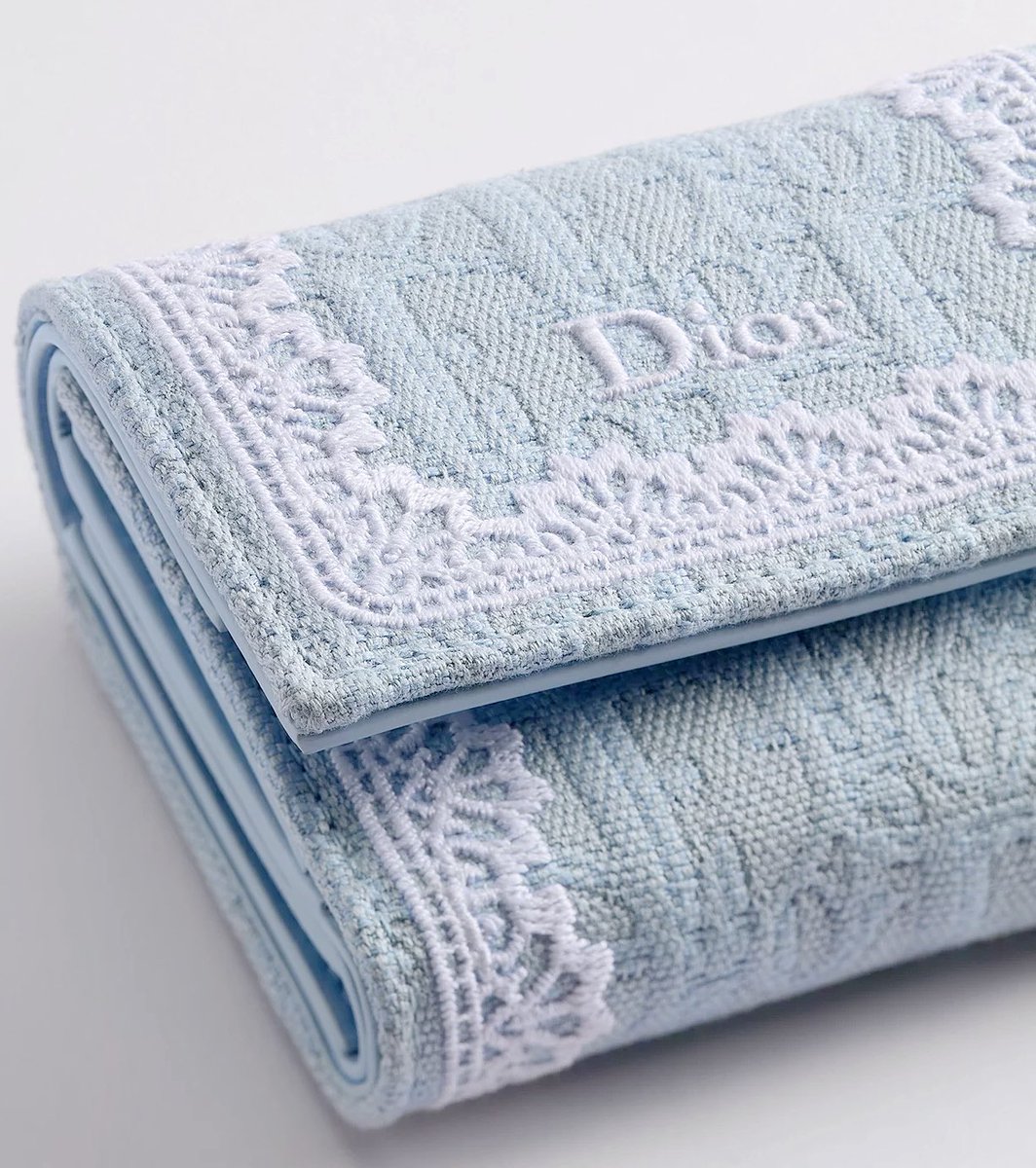 รุ่นนี้ สีนี้ japan only นะคะ จ๋วยมากกกก🥺